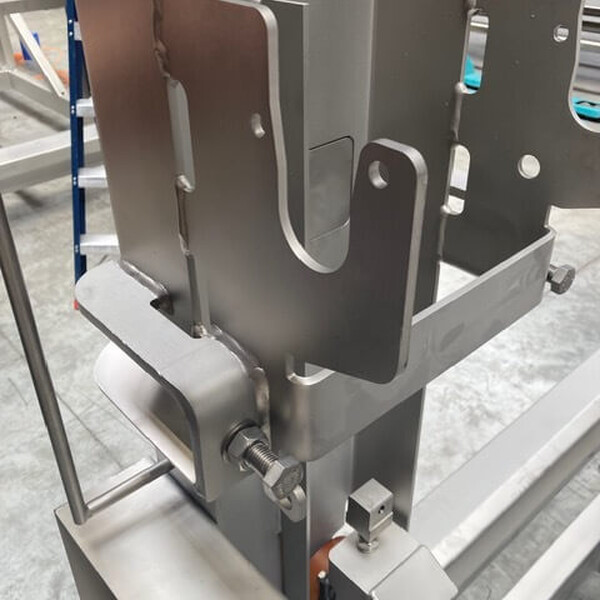 Lassen van onderdelen lift
